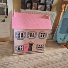doll house