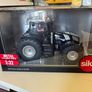 1:32 scale farm models Image 7