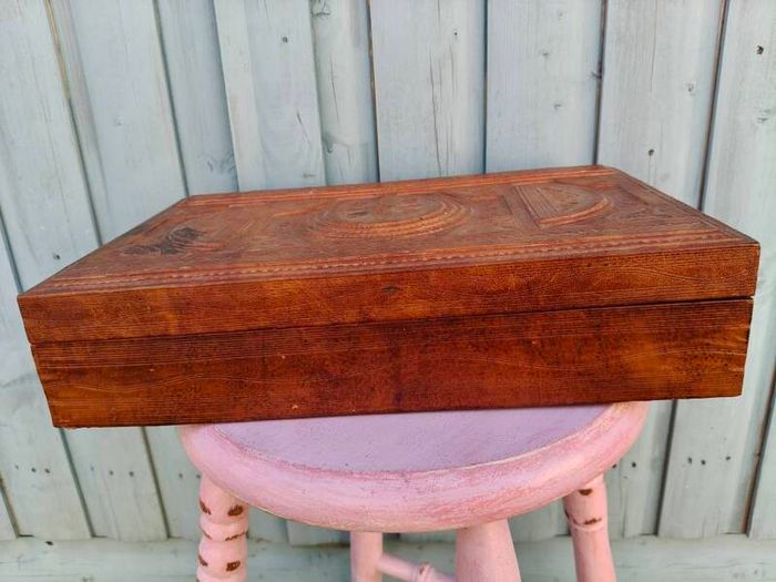 Large wood/leather box