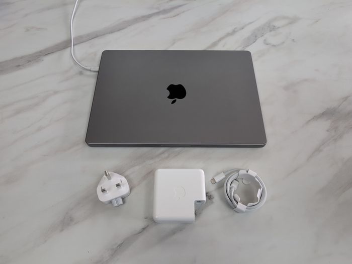 MacBook Pro M1 (2021) 32gb, 500gb ssd