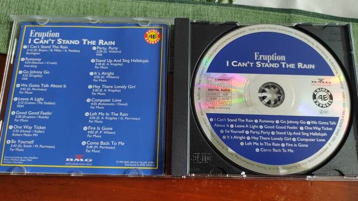 10 Cd's