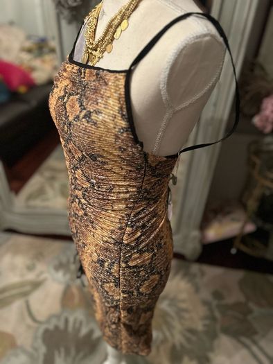GCDS Designer Dress size 10, NWT