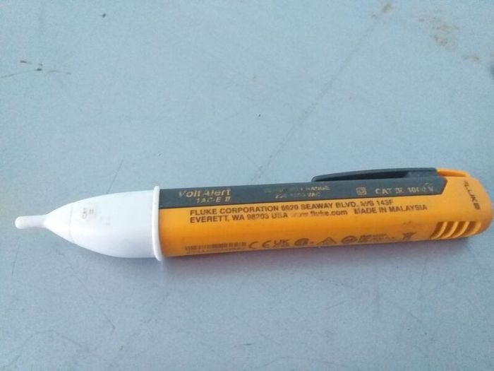 Fluke Testing Pen