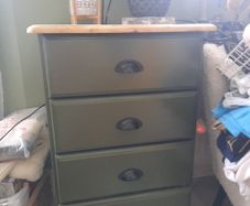 solid pine 4 drawer unit