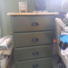 solid pine 4 drawer unit