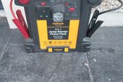 Halfords 6-in-1 Jump Starter Power Pack