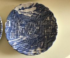 Ceramic - Vintage Plates. X 15  ( Reduced)