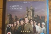 "Downton Abbey" Series/Season 2 Blu-ray incl "Christmas at Downton" - free standard postage