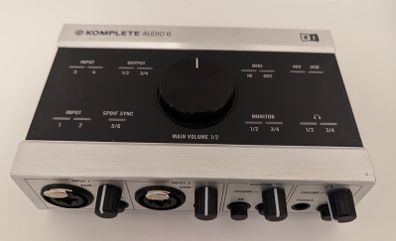 Native Instruments Komplete Audio 6 MK1
