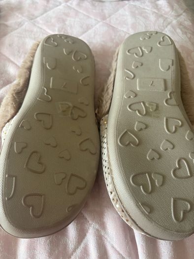 Ladies Slippers