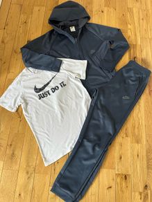 Nike Air Max Tracksuit