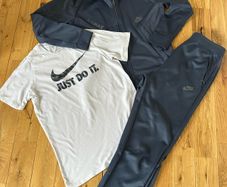 Nike Air Max Tracksuit