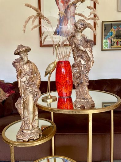 Vintage Oriental Resin Sculptured Figures Traditional Attire 1970s