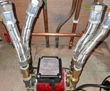 GRUNDFOS high pressure water pump 2.8 BAR
