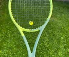 Head Extreme Tour Racket / Racquet 2022 Pistachio Green