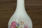 Wedgwood bud vase meadow sweet collection