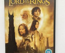 The Lord of the Rings: The Two Towers (2-Disc DVD Set)