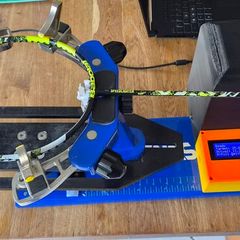 Badminton Racket stringing service