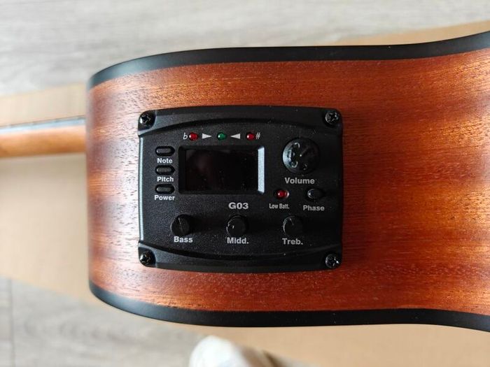 Stagg SA25-ACE-MAHO electro-acoustic grand auditorium guitar