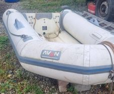 Avon 2.6mtr rib