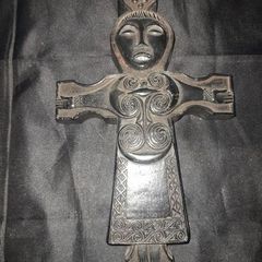 Beautiful Collectible Cross featuring a representation of an 8th Century Irish Robed Christ was produced by Owen Smith in Ballyshannon, Ireland. Design: The design is based on early medieval Insular art, specifically a 1300 year-old book cover plaque, Pos