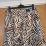M&S Wide Leg -  Cropped Length  Trousers.   S. 14 Regular.  B.N.W.T Image 2