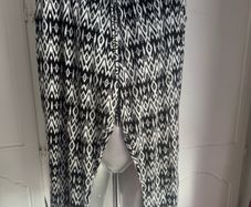 Harem style summer pants size UK20 EU48 Postage included
