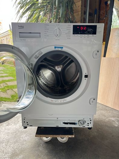 BEKO - WTIK72111 Integrated 7 kg 1200 Spin Washing Machine