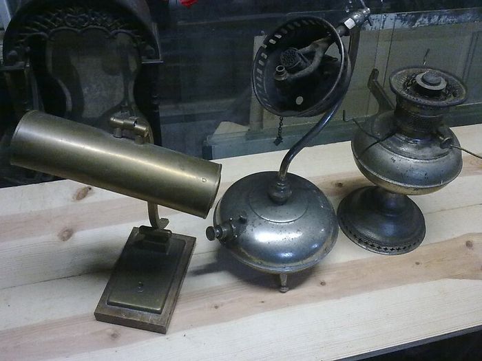3 old lamps for spares or restoration