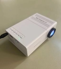 portable projector phone compatible