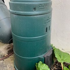 Garden composter