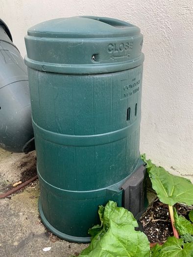 Garden composter