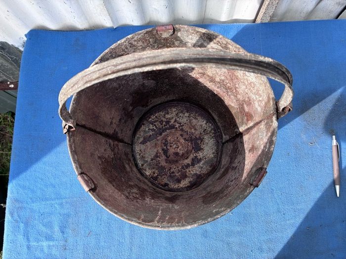 Vintage Beldray galvanised bucket