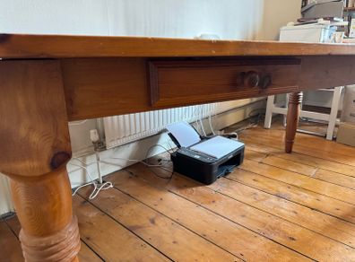 Pine Table