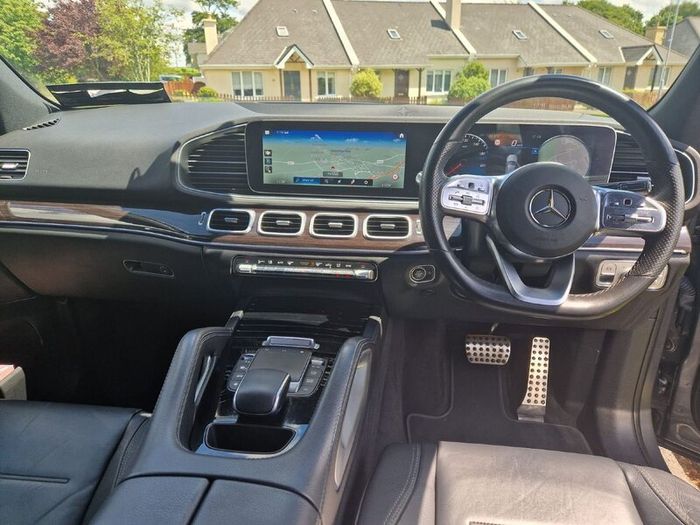 2022 Mercedes-Benz GLE 300D SUV 4Matic AMG Line