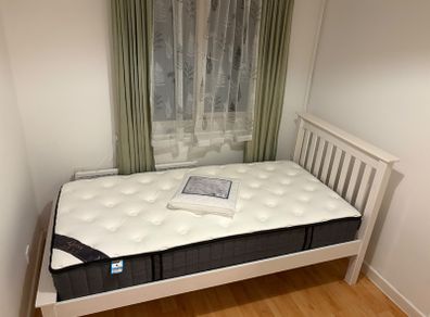 single bed + mattress