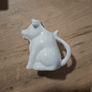 milk jugs Image 6