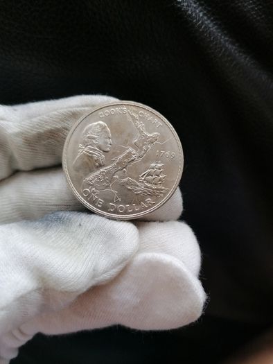 1969 New Zealand One Dollar Coin