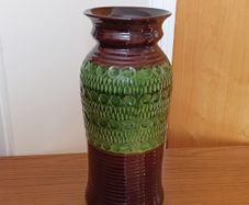West German large vase by Bay Keramik 76-40  height 40 cm