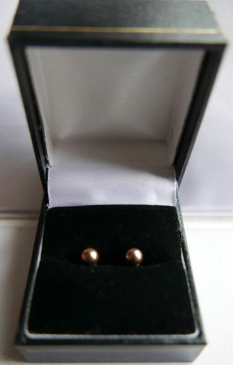 Vintage Sold 9ct Gold 375 Ball Stud Earrings 0,80g
