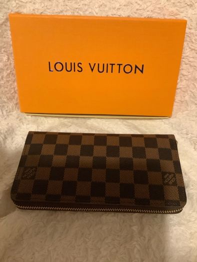 Louis Vuitton wallet   / new