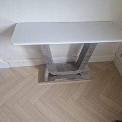 Hall table