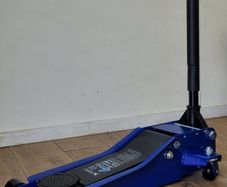 Heavy Duty 4 Ton Ultra Low Profile Trolley Jack