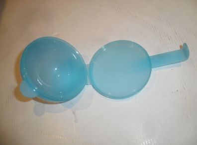 Tupperware little boxes, reminder