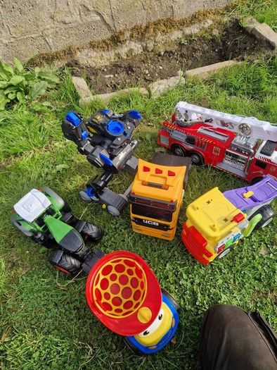 toys