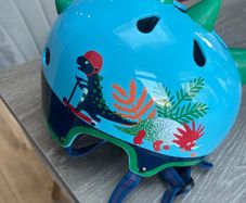 Kids dinosaur helmet (size small)