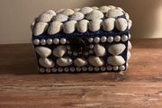 Handmade seashells jewellery box