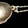 Vintage Hallmarked 9ct Gold Locket & Chain Image 2