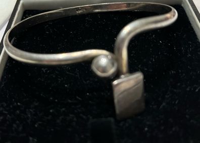 sterling silver bangle