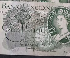 One Pound Banknote England great condition